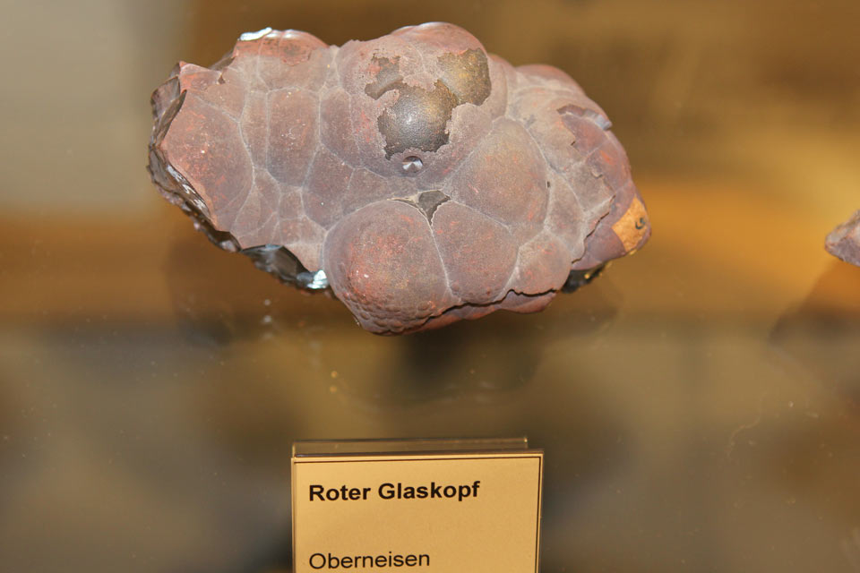 26.roter glaskopf mineralien auustellung diez 8626