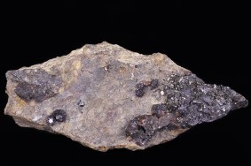 tetraedrit_zinkblende_grube_georg_siegerland_1819.jpg