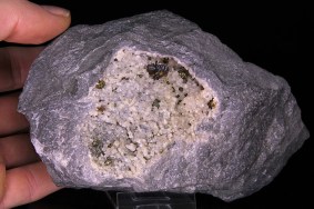 zinkblende_dolomit_wirtenbach_9667.jpg