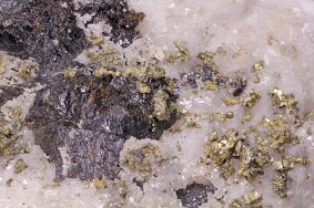 zinkblende_quarz_ramsbeck_3913