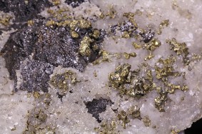 zinkblende_quarz_ramsbeck_3914